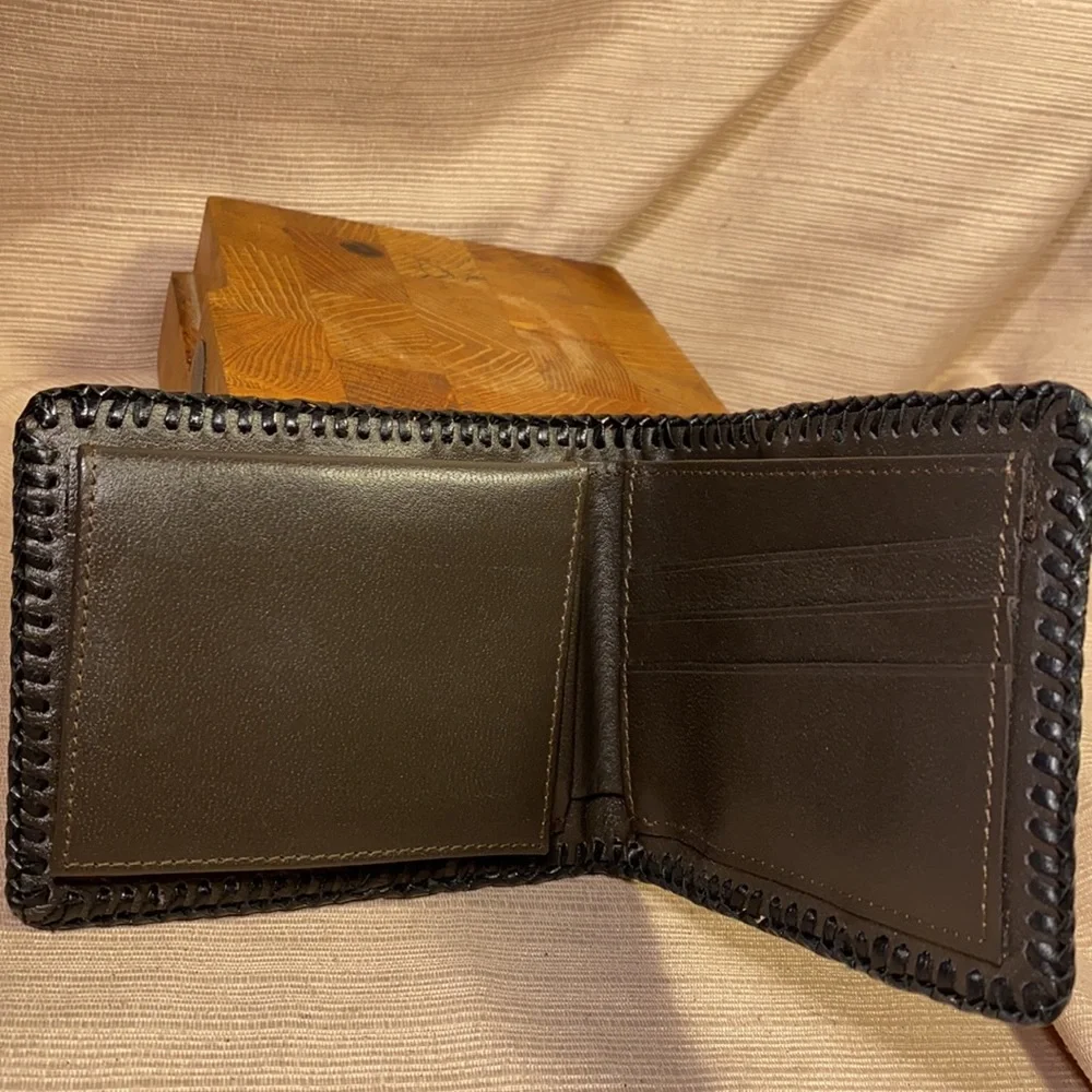 Handmade leather wallet w/hunting scene deer, owl